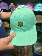 Load image into Gallery viewer, Snap Smile Hat
