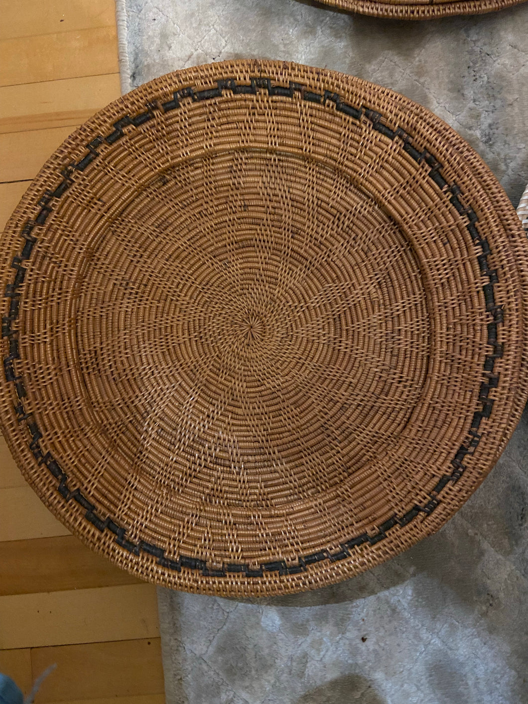 Round Wall Basket Small