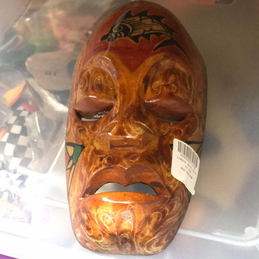 Lombok Mask 20cm